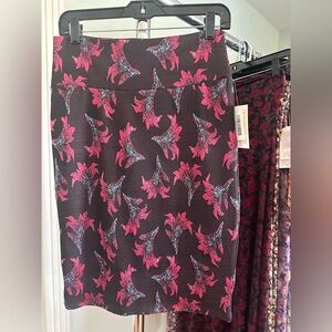 NWT MED Cassie Pencil Skirt